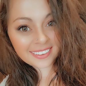 Meet your Posher, Jacquelyn